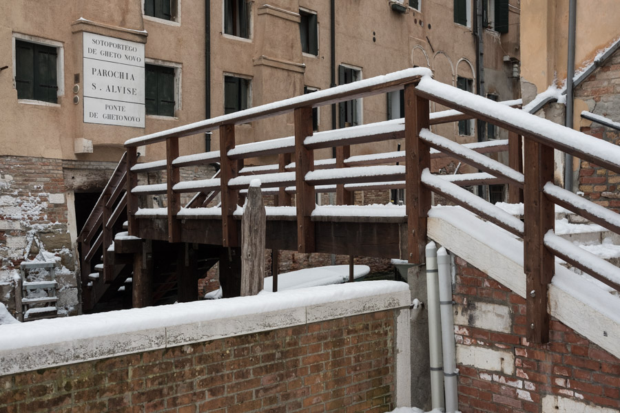 Venezia - Neve in Campo del Ghetto - Snow in Campo del Ghetto.